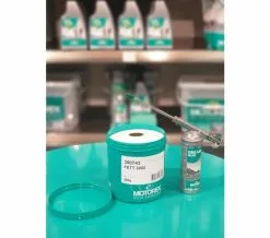 Motorex - Bike Grease Gun - Pistolet à Graisse -Vélo Nouveaux Produits motorex bike grease gun 2 3840x2160