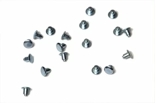 Schwalbe - Set 50 Clous En Acier Pour Pneu + Outil De Montage -Vélo Nouveaux Produits schwalbe set clous acier outil 1 3840x2160