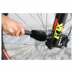 Zefal - Set De 3 Brosses Pour Nettoyage Vélo -Vélo Nouveaux Produits zefal set brosses nettoyage velo detail 5 3840x2160